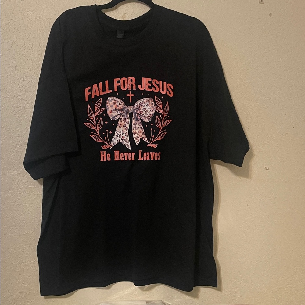 Gildan Black Short Sleeve Tee with Pink Graphic